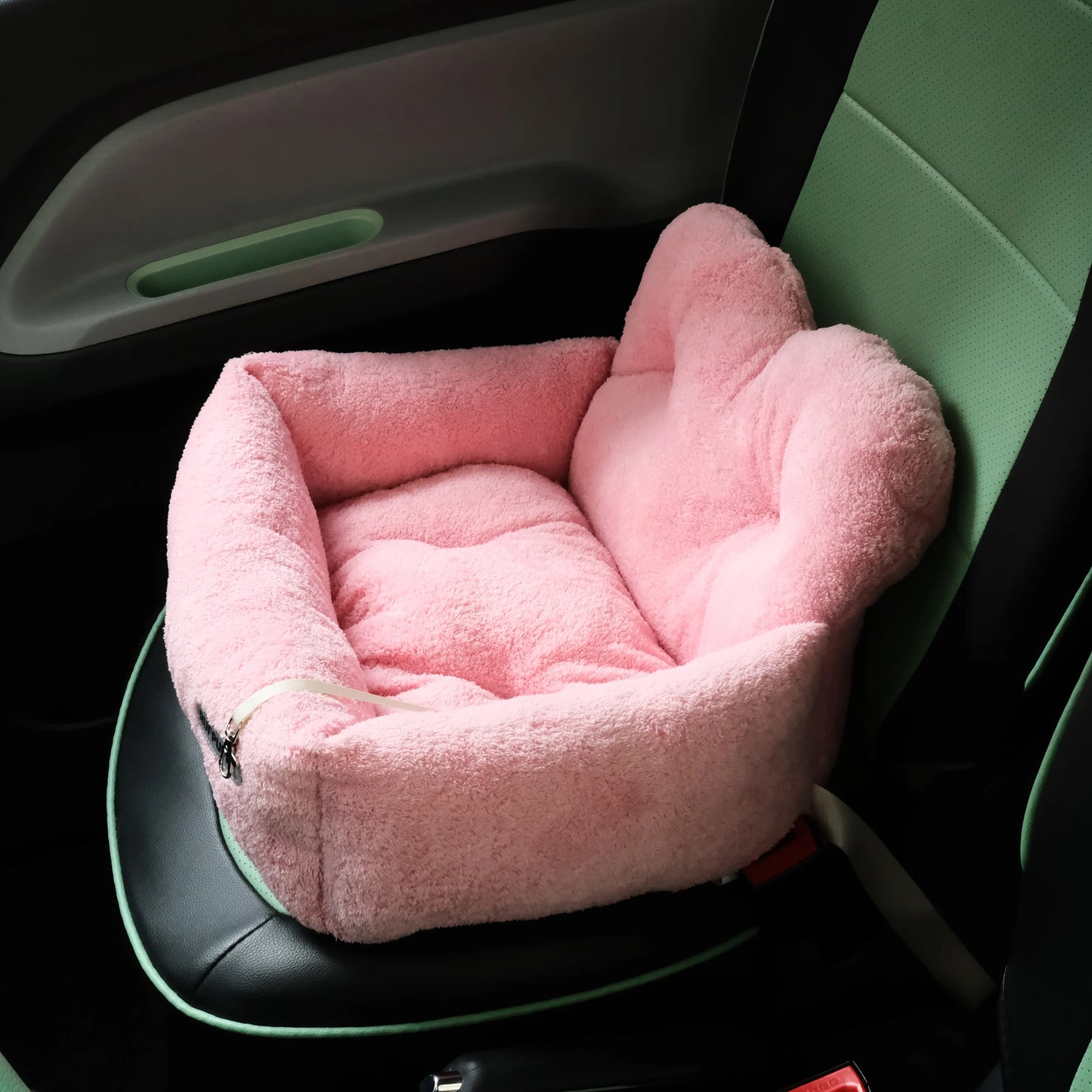 Portable Dog Car Seat - Safe and Comfortable