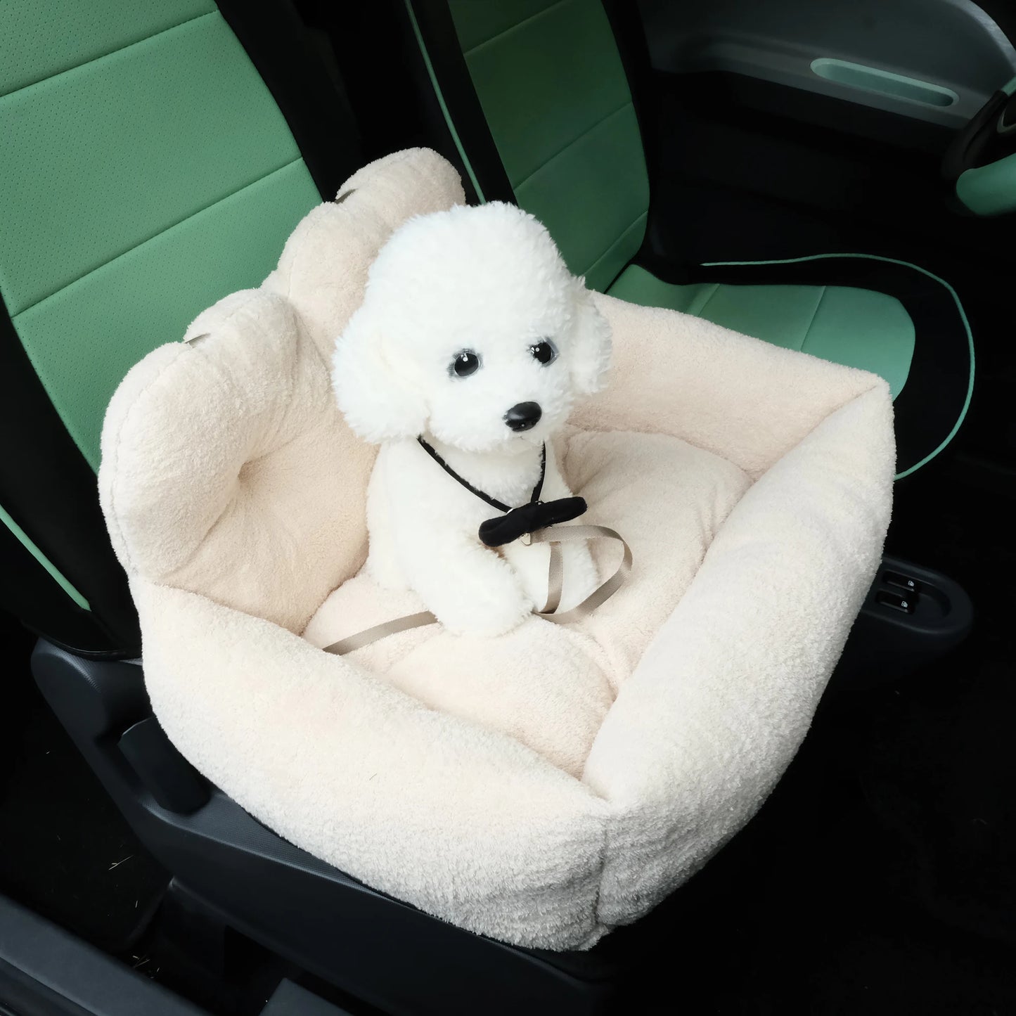 Portable Dog Car Seat - Safe and Comfortable